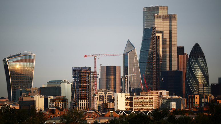 Le Monde: Брюссель вынуждает банки переезжать из лондонского Сити в ЕС