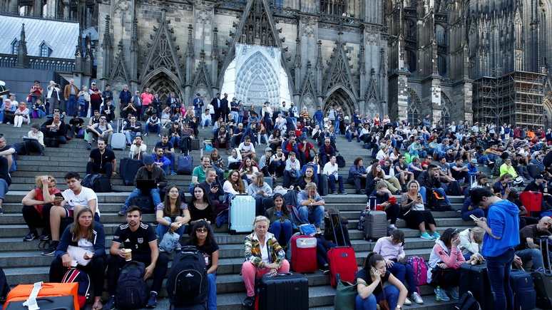 Welt: никакого отпуска, совсем, нигде — власти Германии не запрещают поездки, но уехать никуда нельзя