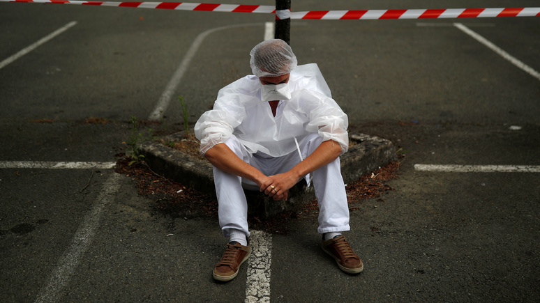 «Эпидемия стала последней каплей» — французские медработники массово задумались о смене профессии