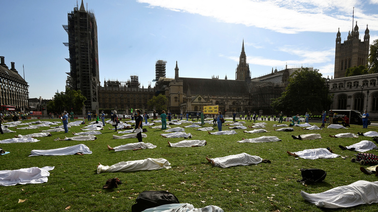 Guardian: британское общество гораздо более склонно к умеренным взглядам, чем кажется