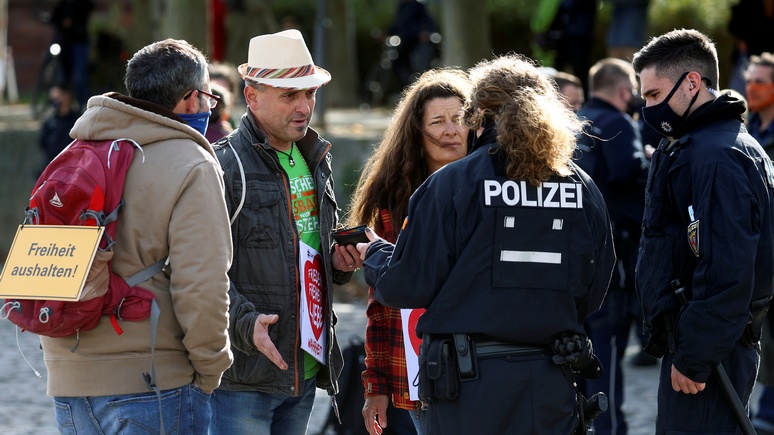 Welt: в борьбе с коронавирусом всё больше немецких полицейских заражаются сами