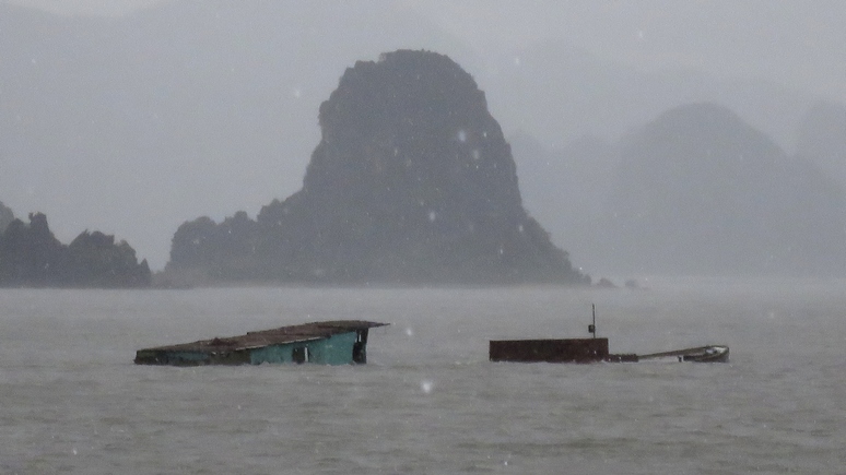 CNN: из-за приближения тайфуна «Молаве» Вьетнам намерен эвакуировать 1,3 млн человек