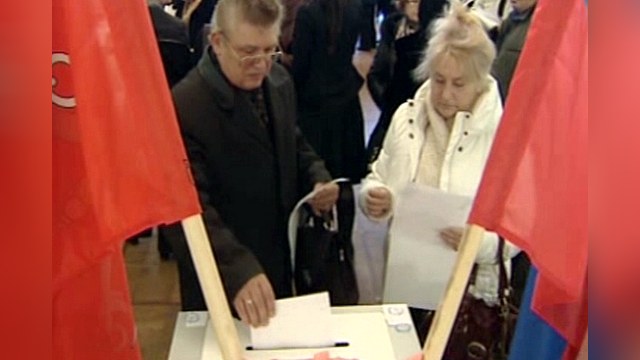 Коммунисты отобрали голоса у правящей партии