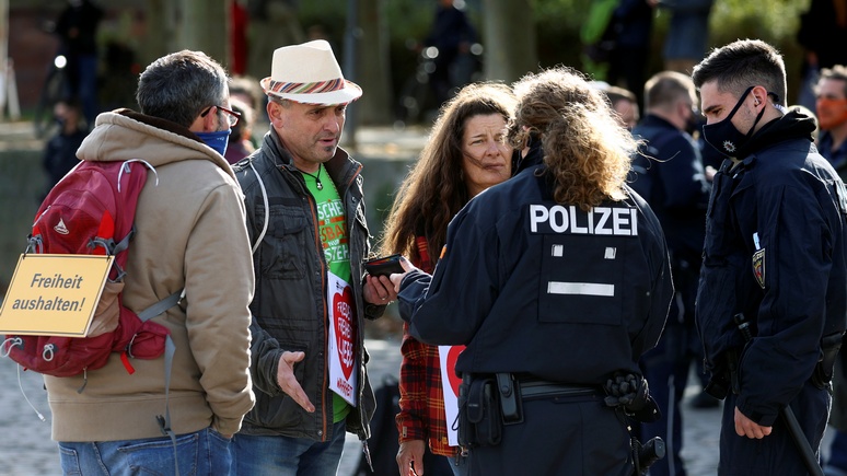 Das Erste: исследование выявило случаи расизма со стороны немецкой полиции