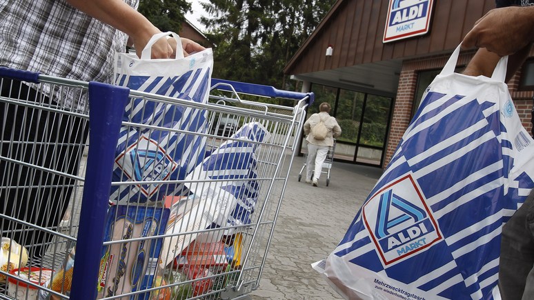 Spiegel: с 2022 года из немецких супермаркетов исчезнут полиэтиленовые пакеты