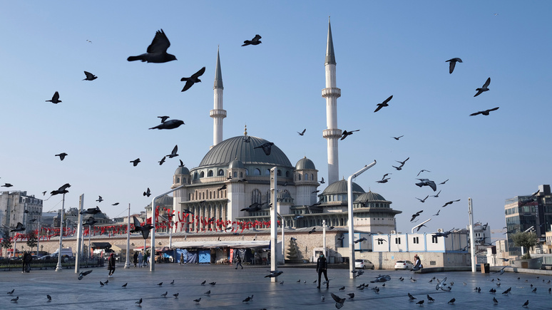 Hürriyet Daily News: Анкару возмутили «предвзятые» санкции ЕС