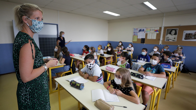Le Figaro: во Франции возвращение к учёбе после каникул проходит в тревожной атмосфере