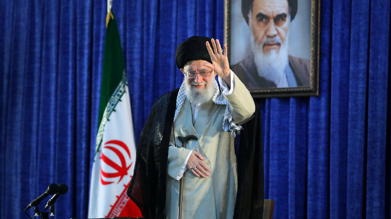 Daily Mail: «США высмеивают даже их друзья» — аятолла Хаменеи прокомментировал штурм Капитолия