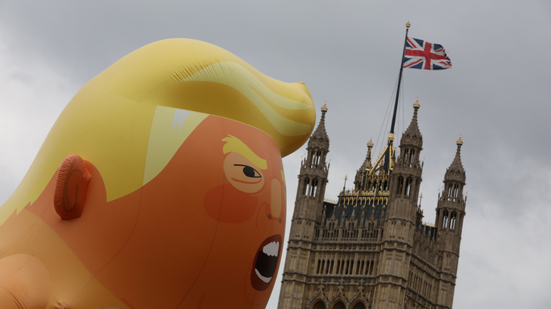 CNN: надувной «Малыш Трамп» стал экспонатом лондонского музея