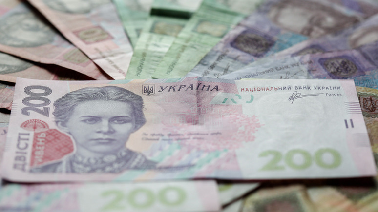Экс-министр финансов Украины: экономика страны уверенно движется к дефолту