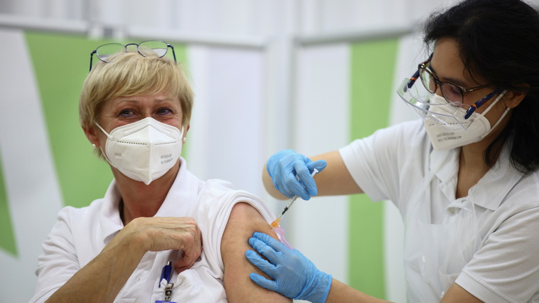 Обозреватель DT: «фиаско» с развёртыванием программы вакцинации доказало неэффективность ЕС