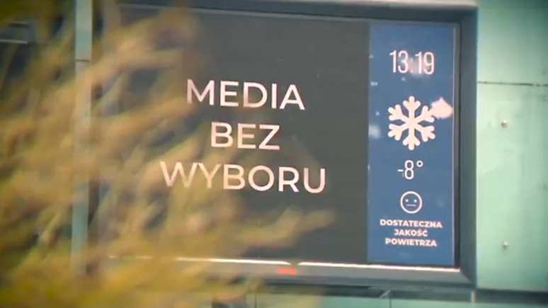 Onet: «тихий протест» польских СМИ против налога — чёрные экраны и мониторы по всей стране 