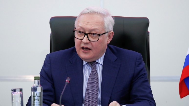 Al Jazeera: Россия и Франция призвали Иран проявить сдержанность и ответственность