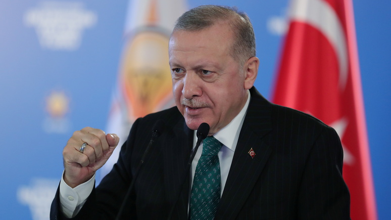 Guardian: Эрдоган обвинил США в поддержке курдских террористов