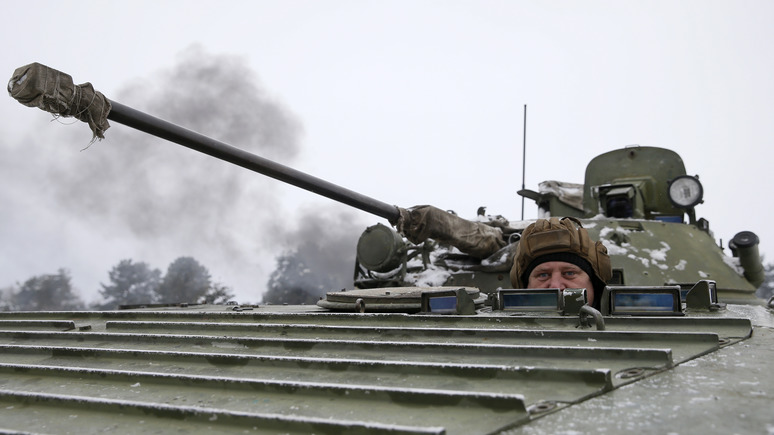 Апостроф: отставной украинский генерал раскрыл коварный план России — не нападать на Украину