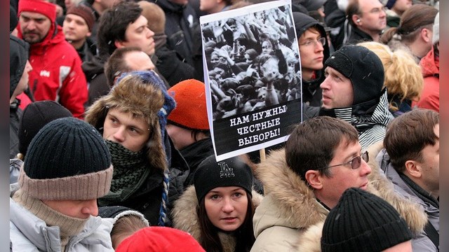 На народные протесты Кремль ответил политическими реформами