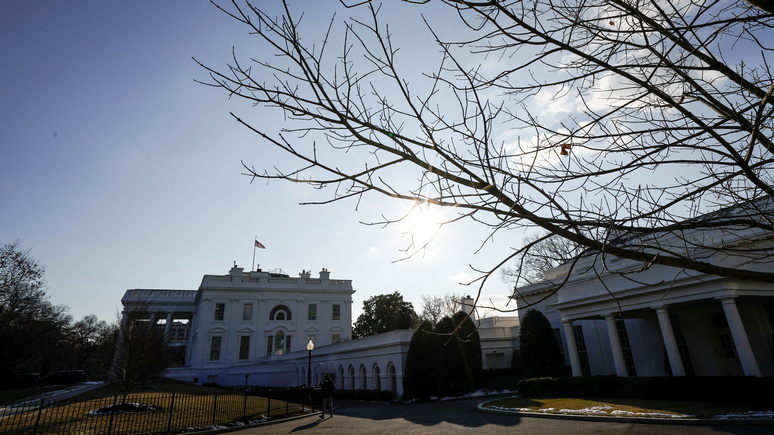 Fox News: пресса стала «не вполне свободной» — американских журналистов заставят платно проверяться на COVID-19 для доступа в Белый дом