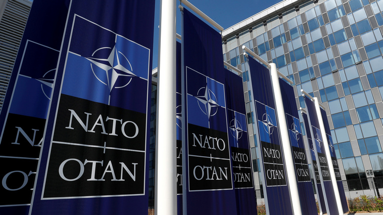Contra Magazin предлагает избавить НАТО от мучений и распустить