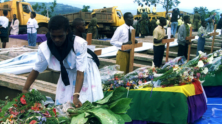 Le Monde: «была слепа и медлительна» — эксперты назначили Францию ответственной за геноцид в Руанде