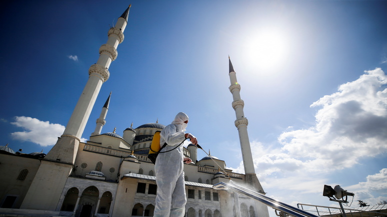 Hürriyet Daily News: новый локдаун в Турции — для туристов сделают исключения