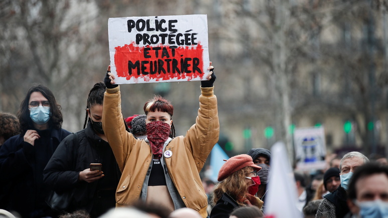 Эксперт: «не учат, а проповедуют» —  университетские преподаватели разжигают ненависть французов к полиции