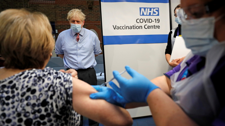 Guardian: устала от неуважения — уволилась медсестра, выходившая Джонсона во время заболевания коронавирусом