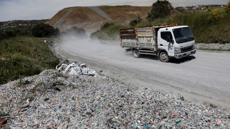 Bild: Турция откажется от «беспроигрышного бизнеса» по покупке пластикового мусора из Германии 