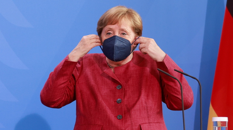 Le Parisien: Меркель получила второй укол вакциной Moderna вместо AstraZeneca