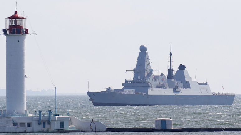 Эксклюзив DT о проходе британского эсминца в Чёрном море: о рисках в Лондоне знали заранее