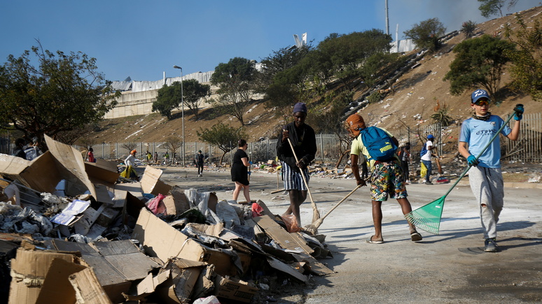 Das Erste: беспорядки в ЮАР отбросили целые города на годы назад 