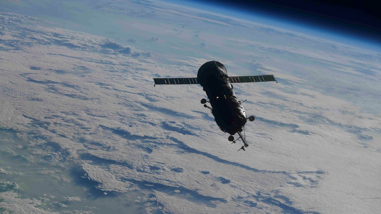 DT: Россия и Китай каждый день угрожают Лондону в космическом пространстве