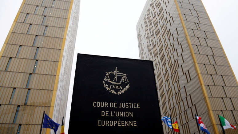 FAZ: тысячи польских судей призвали правительство подчиниться Еврокомиссии