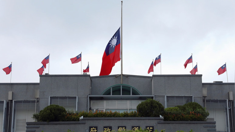DELFI: Китай отзывает посла в ответ на разрешение открыть представительство Тайваня в Литве