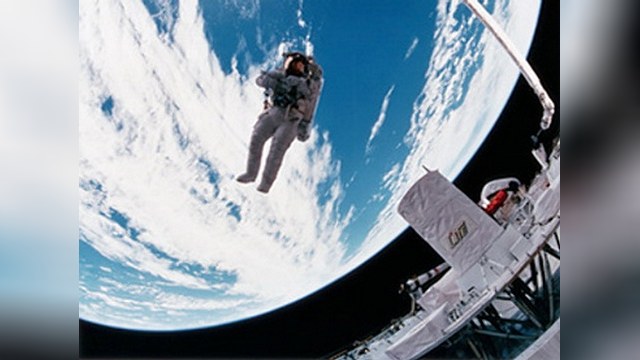 Роскосмос ищет космонавтов-добровольцев
