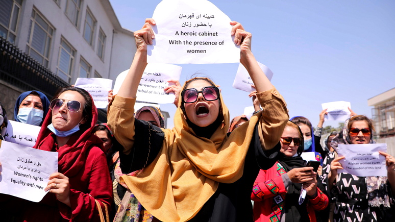 Insider: участницы протестов за права женщин в Кабуле рассказали, что талибы разгоняли их слезоточивым газом и электрошокерами 