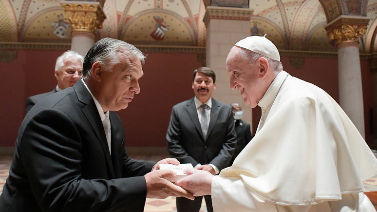 Spiegel: Папа Римский прочитал Орбану «моральную проповедь»