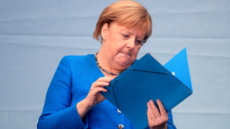 Welt am Sonntag: Меркель не задавала направление, а следовала духу времени