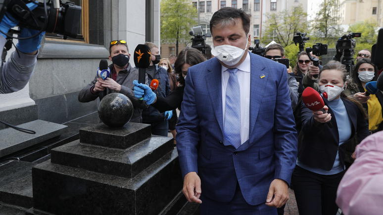 Вести: премьер Грузии сообщил об аресте вернувшегося на родину Саакашвили