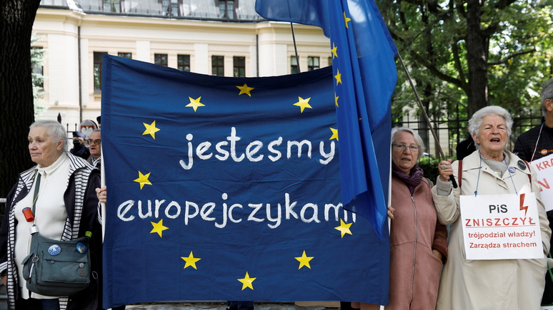 Spiegel: решение Конституционного суда Польши способно «изменить Евросоюз»