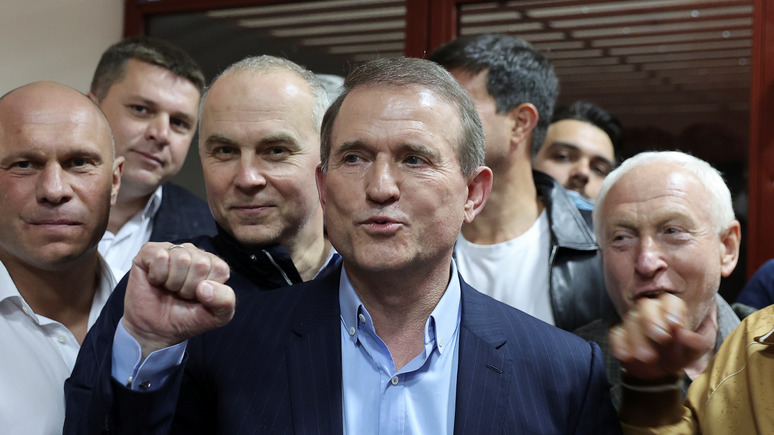 Корреспондент: украинская прокуратура обжалует меру пресечения для Виктора Медведчука