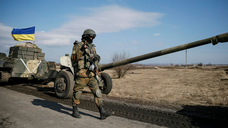 24 канал: украинские артиллеристы отразили условное танковое нападение из Крыма