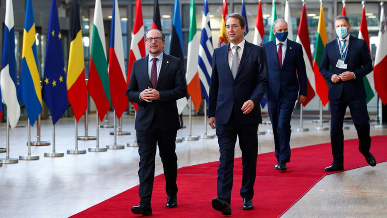 Deutschlandfunk о споре Польши и ЕС: Брюссель показывает зубы
