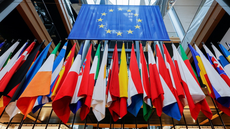 Gazeta Prawna: Польше и Венгрии не нужно супергосударство ЕС под руководством Берлина