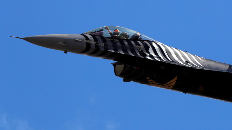 Daily Sabah: Турция может рассмотреть «альтернативы» для F-16 — в том числе российские
