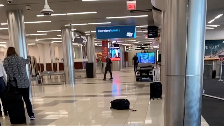 CNN: в Атланте из-за выстрела в аэропорту произошла паника и пострадали три человека