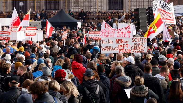 Der Spiegel: в Вене 35 тысяч человек вышло на протест против карантина