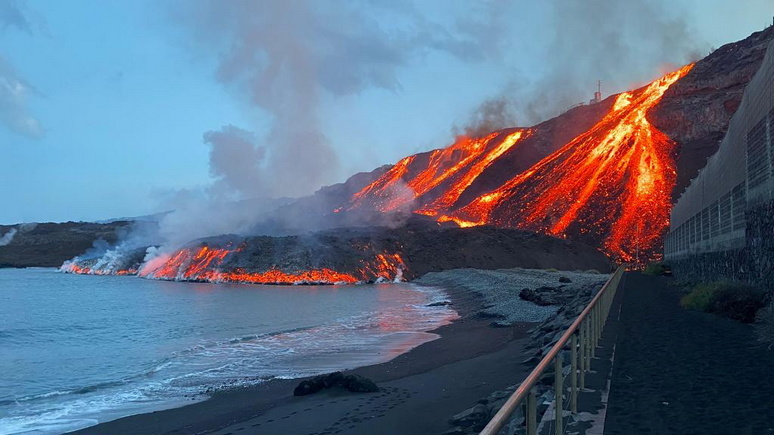 Der Spiegel: образование газов из-за извержения вулкана на Ла-Пальме привело к карантину