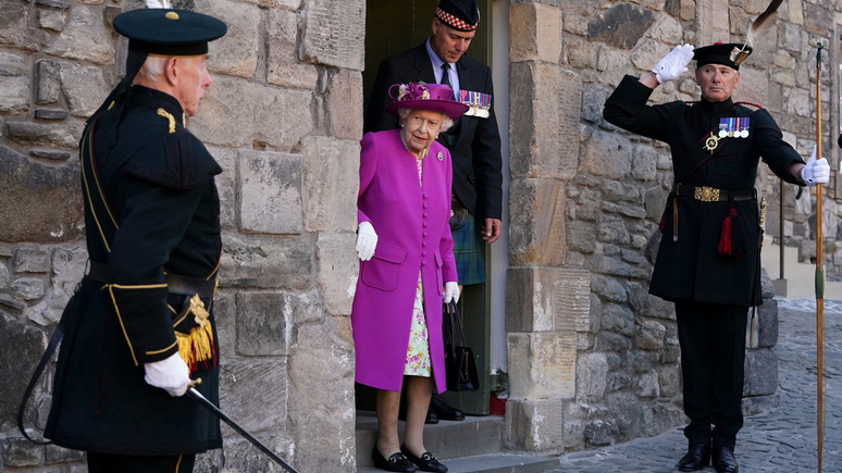 Guardian: «знаменательный день» — королева Елизавета поздравила Барбадос с провозглашением республики 