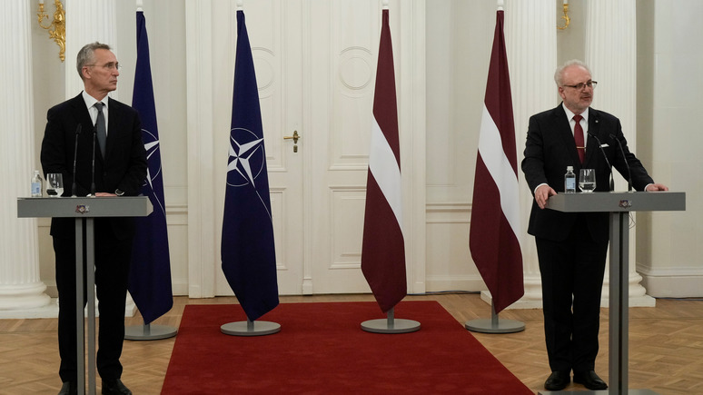DELFI: Столтенберг пообещал отправить в Латвию 40 тысяч военных в случае необходимости