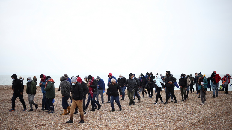 Independent: «100% поедем в Англию» — несмотря на трагедию в Ла-Манше мигранты стремятся к новой жизни